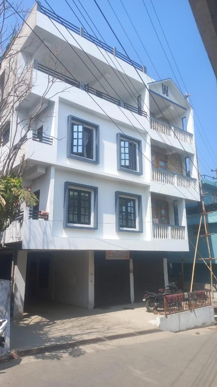 Halabella Homestay Shillong Exterior foto